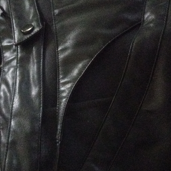 Pleather pants , Cut out, G-string, PrettyLittleThing - Picture 4 of 4